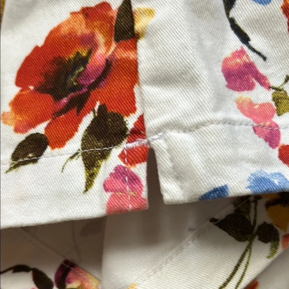 NWT Floral Print Shorts